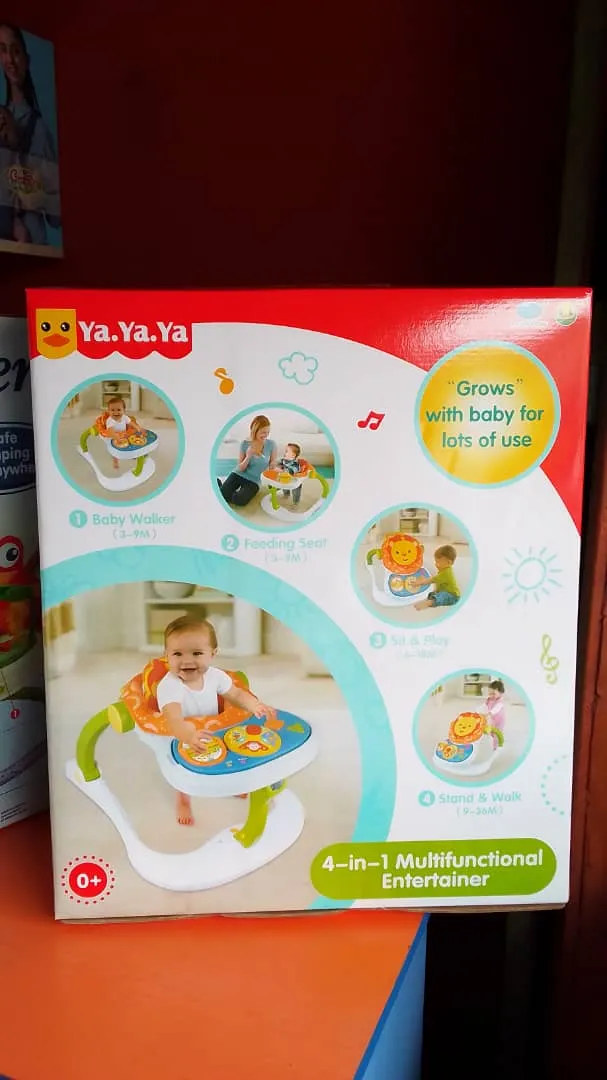 Baby convertible walker 